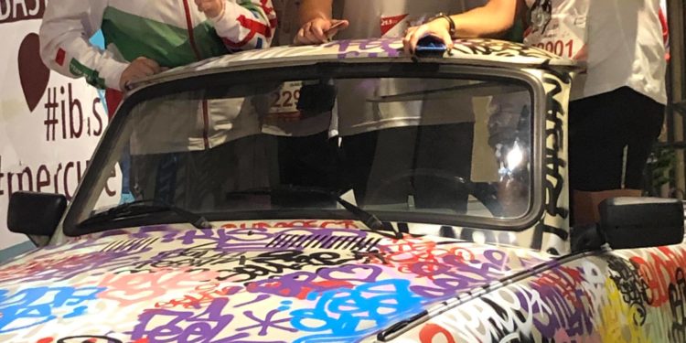 Éremeső a Night Runon – holokauszt túlélő és olimpiai bajnok társaságában