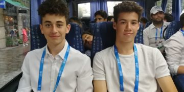 Gólvágó testvérpárral a döntőben