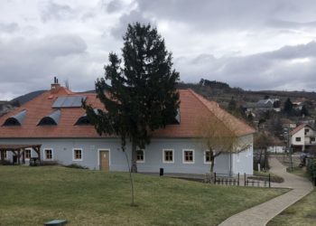 Csodarabbik útja futás előkészületei