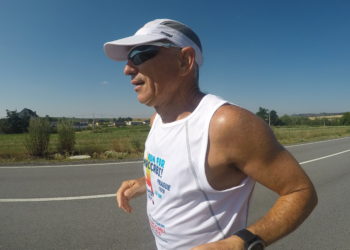 Hajdu Péter a Maccabi Európa Játékok kezdete előtt futva teljesítette a Prága – Budapest távot