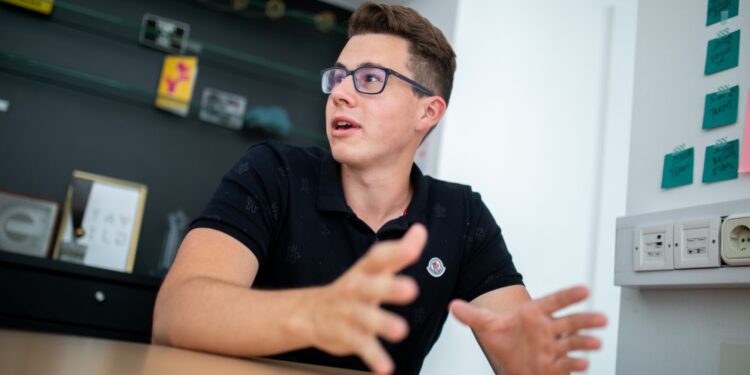 Zsoldos Botond a Maccabi VAC sportolója, nem csak a golf pályán aktív!