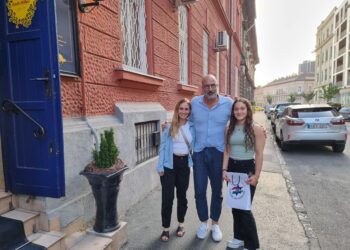 Lihie Raz Budapesten